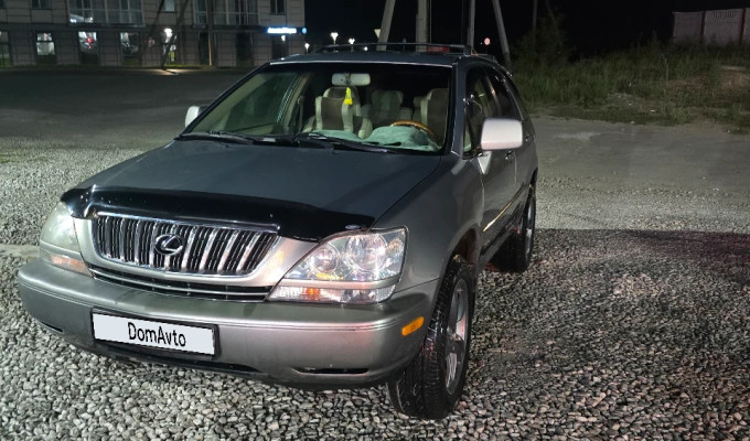 Lexus RX 2001 года