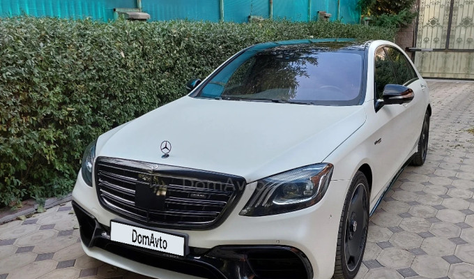 Mercedes-Benz S-Класс 2017 года