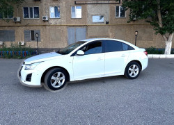 Chevrolet Cruze 2013 года