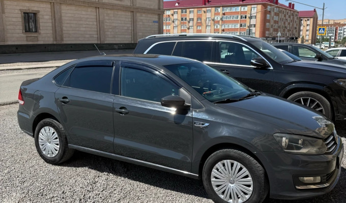 Volkswagen Polo 2017 года