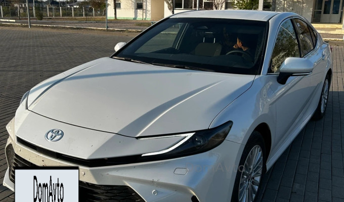 Toyota Camry 2026 года