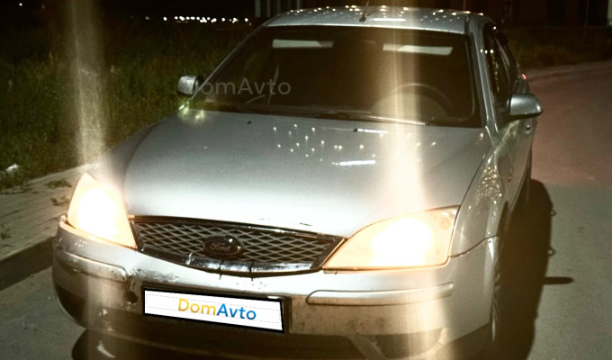 Ford Mondeo 2002 года