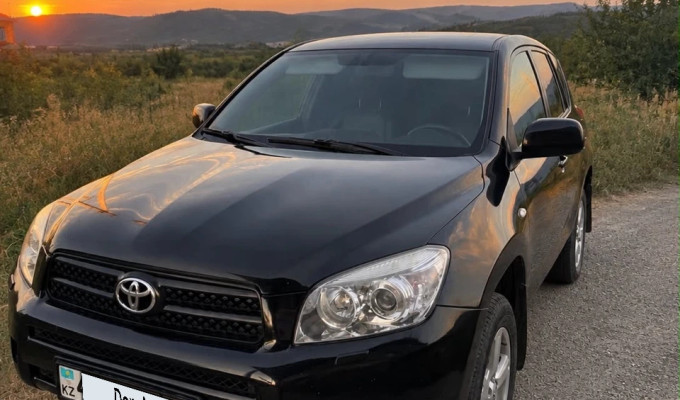 Toyota RAV4 2006 года