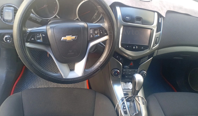 Chevrolet Cruze 2014 года