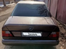Mercedes-Benz E-Класс 1991 года