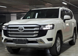 Toyota Land Cruiser 2022 года