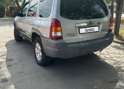 Mazda Tribute 2000 года