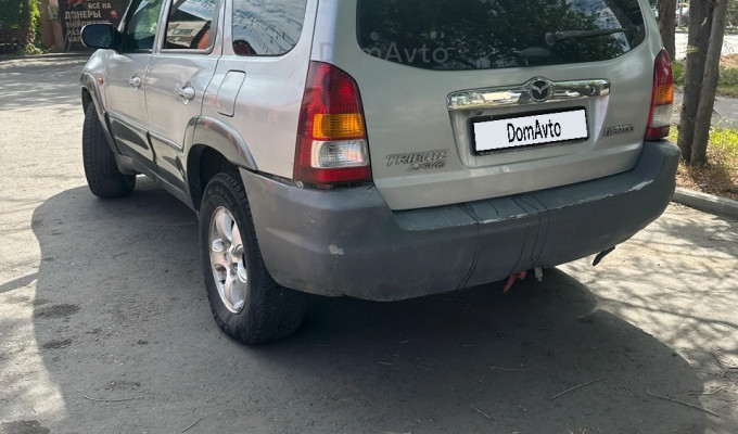 Mazda Tribute 2000 года
