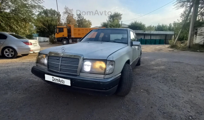 Mercedes-Benz E-Класс 1991 года