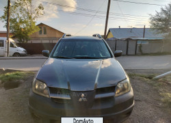 Mitsubishi Outlander 2004 года