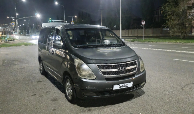 Hyundai Starex 2008 года