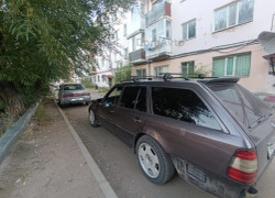 Mercedes-Benz E-Класс 1992 года