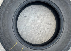 Продам Зимние шины Dunlop  б/у в отличном состоянии