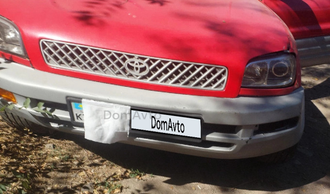 Toyota RAV4 1999 года