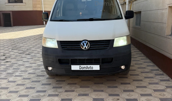 Volkswagen Transporter 2006 года