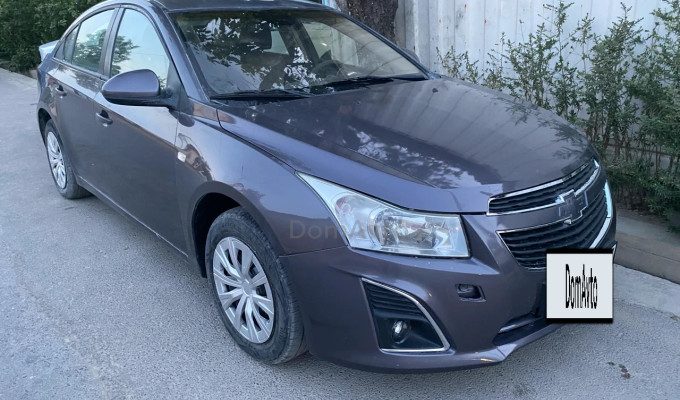 Chevrolet Cruze 2012 года