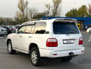 Lexus LX 2000 года