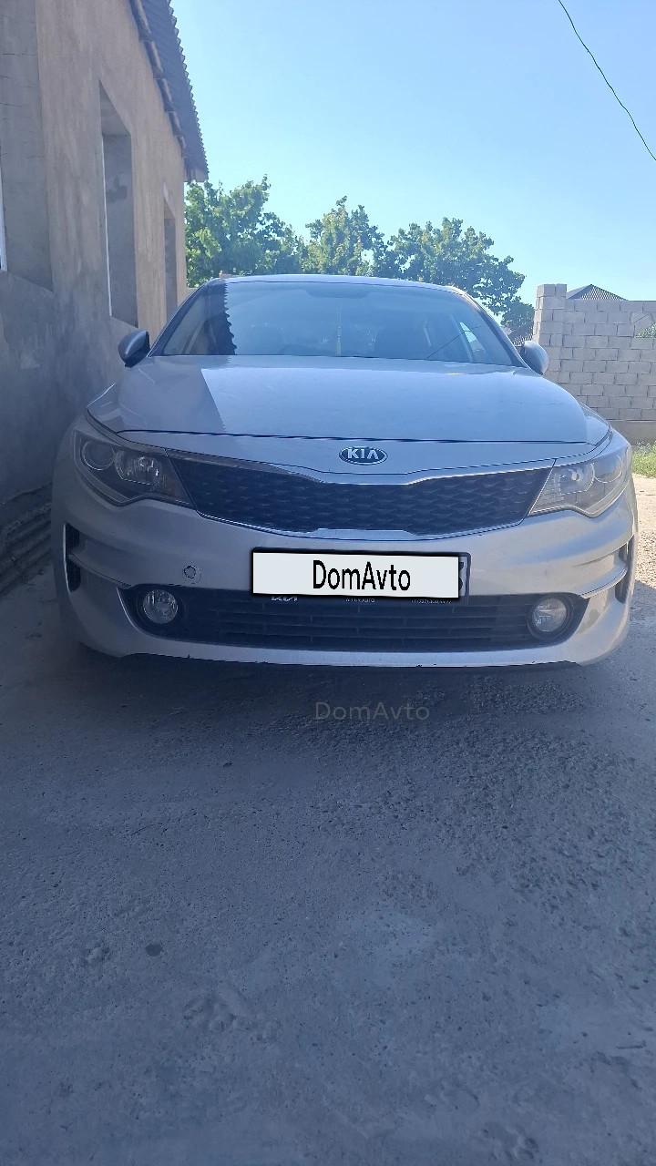Kia K5, 2016