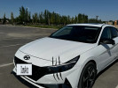 Hyundai Elantra 2023 года