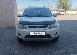 Mitsubishi Outlander 2005 года