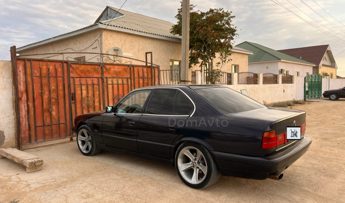 BMW 5 серия 1994 года