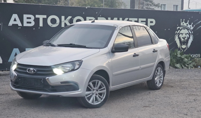 ВАЗ (Lada) Granta 2022 года