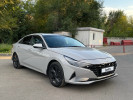 Hyundai Elantra 2023 года
