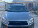 Toyota RAV4 2012 года