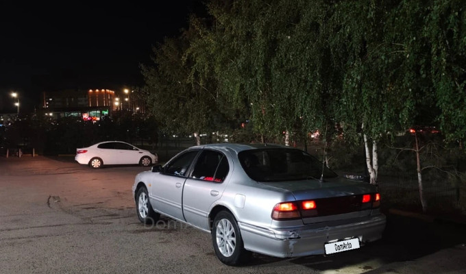 Nissan Maxima 1995 года