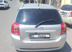 Toyota Corolla 2002 года