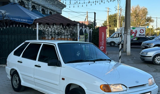 ВАЗ (Lada) 2114 2013 года