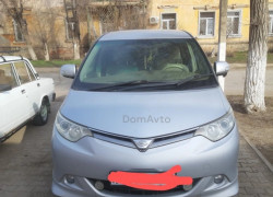 Toyota Estima 2008 года