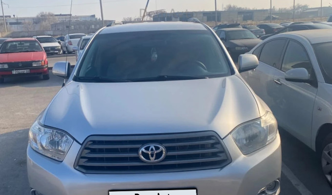 Toyota Highlander 2008 года