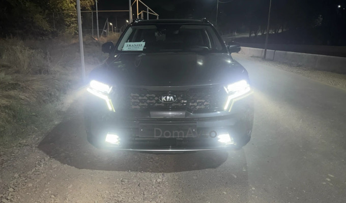 Kia Sorento 2021 года