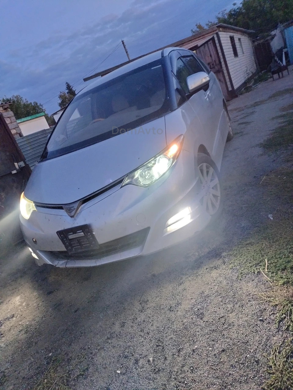 Toyota Estima, 2008