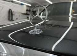 Mercedes-Benz E-Класс 1995 года