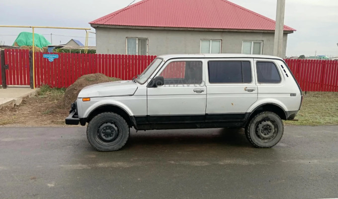 ВАЗ (Lada) 2121 (4x4) 2011 года