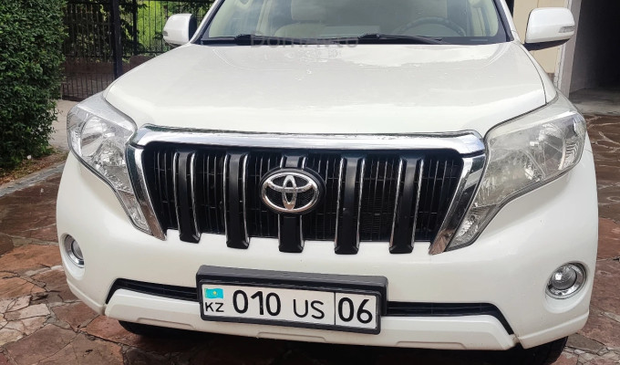 Toyota Land Cruiser Prado 2013 года