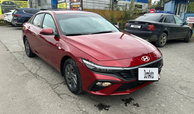 Hyundai Elantra 2025 года