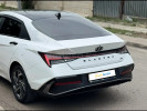 Hyundai Elantra 2024 года