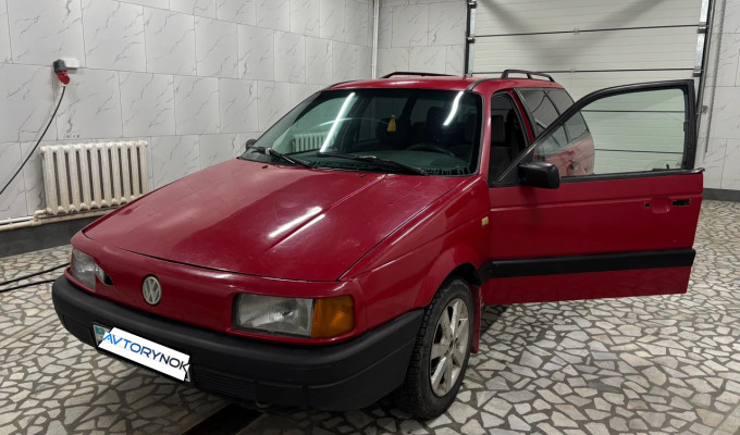 Volkswagen Passat 1991 года