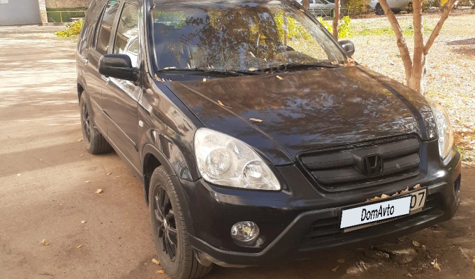 Honda CR-V 2005 года