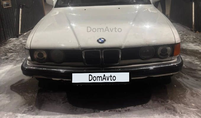 BMW 7 серия 1994 года