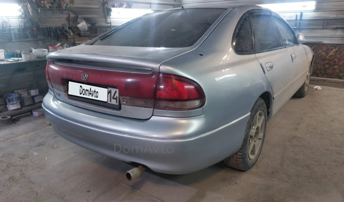 Mazda Cronos 1993 года