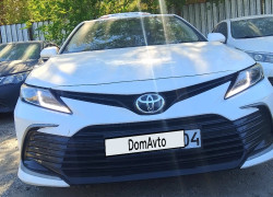 Toyota Camry 2022 года