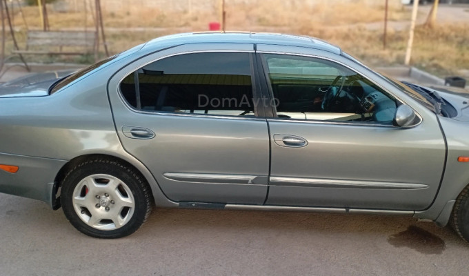 Nissan Maxima 2004 года