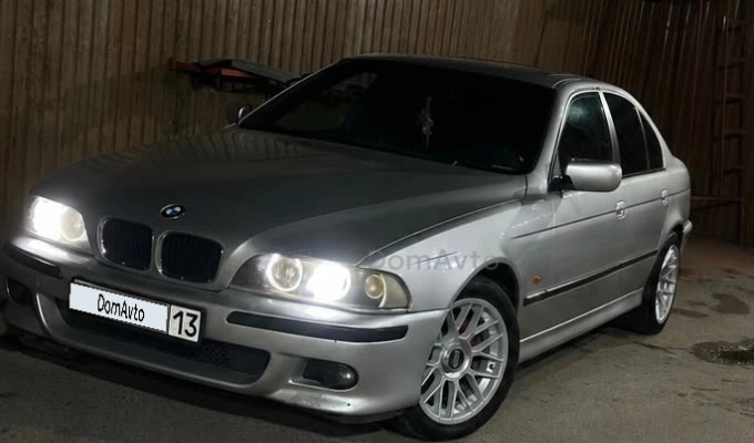 BMW 5 серия 2002 года