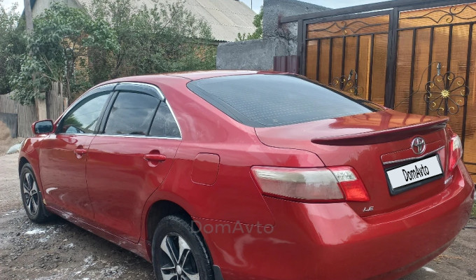Toyota Camry 2006 года