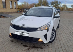 Kia Rio 2021 года