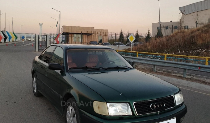 Audi 100 1992 года